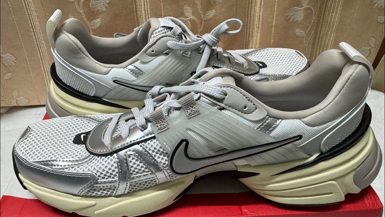 Nike Men's V2K Run Shoes - Summit White (UNBOXING/ONFEET)