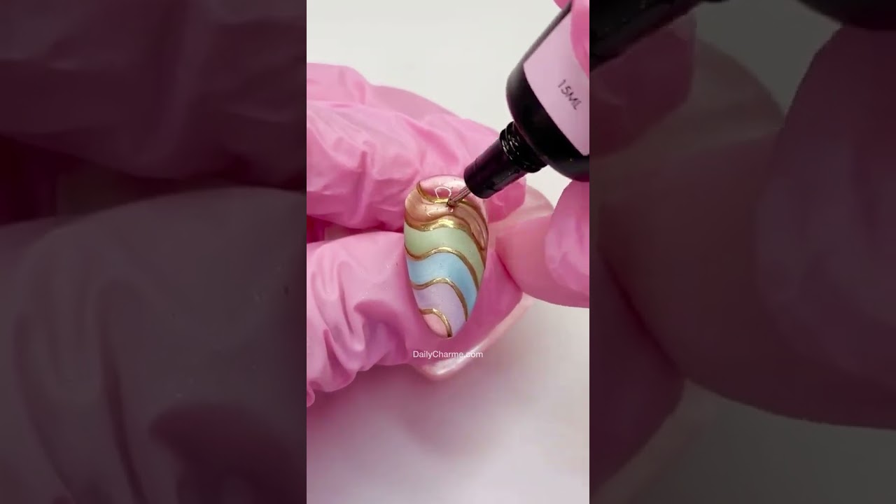 Nail Tutorial: EASY 3D Cat Eye Swirls x Chrome 🍭