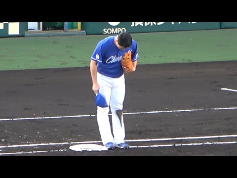 先制タイムリーの細川、ドラゴンズファンの声援に深々とお辞儀して応える！ (2023/05/02)