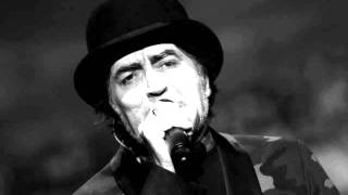 Video voorbeeld van "Don Andrés octagenario (Homenaje a Javier Krahe) - Joaquín Sabina"