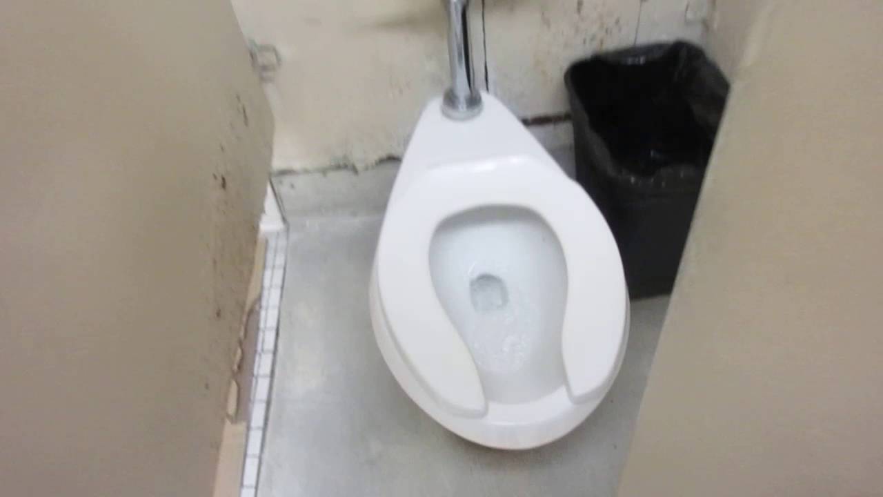 6187: Office in Huntington Park, California.