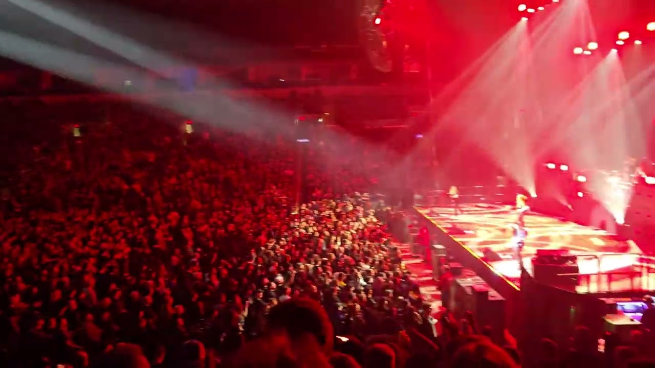 Megadeth - Hook in mouth live Feb 25