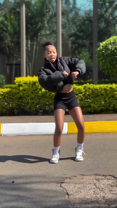 Amapiano Groovist Present #PianoUngenzani Dance Challenge By Dj Melzi