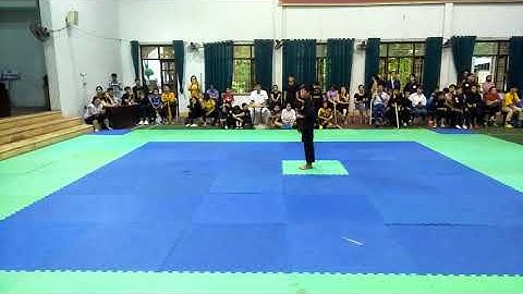 huy chương đồng căn bản công pháp 36 động tác giải võ cổ truyền TP Sông Công mở rộng