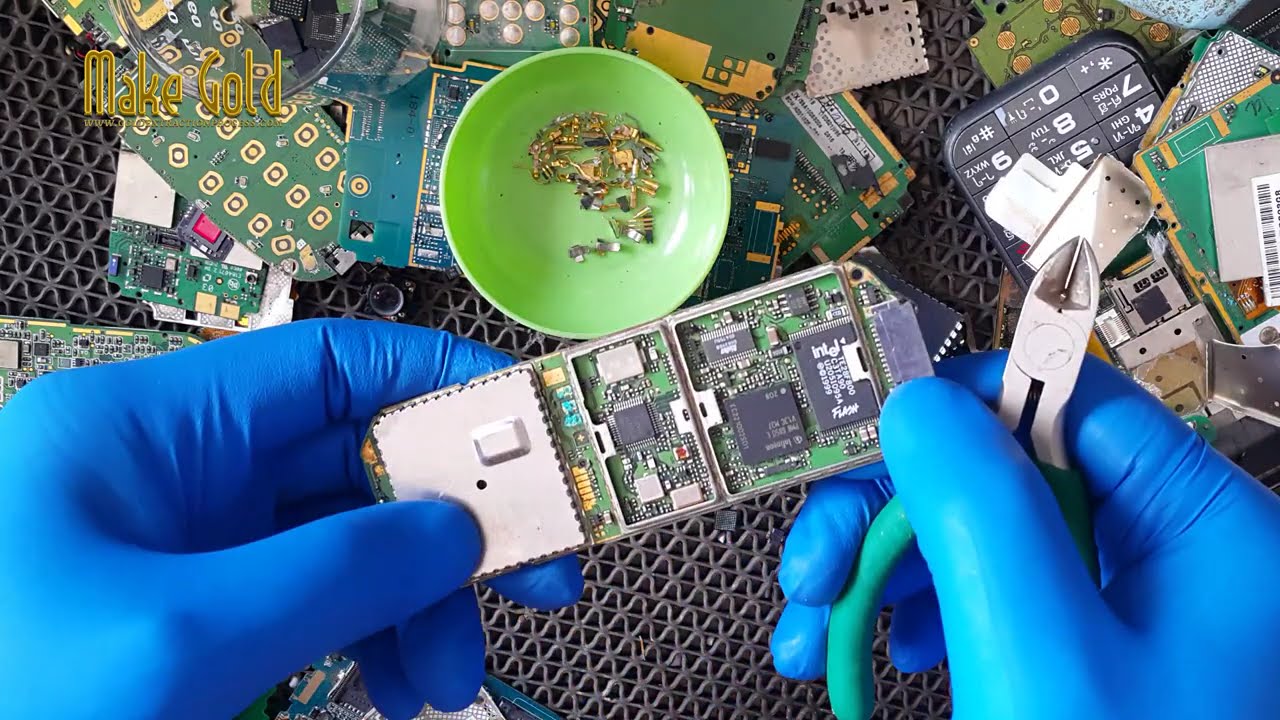 📱💰 How Much Gold Is in Old Cell Phones? Can You Really Make Money from E-Waste?