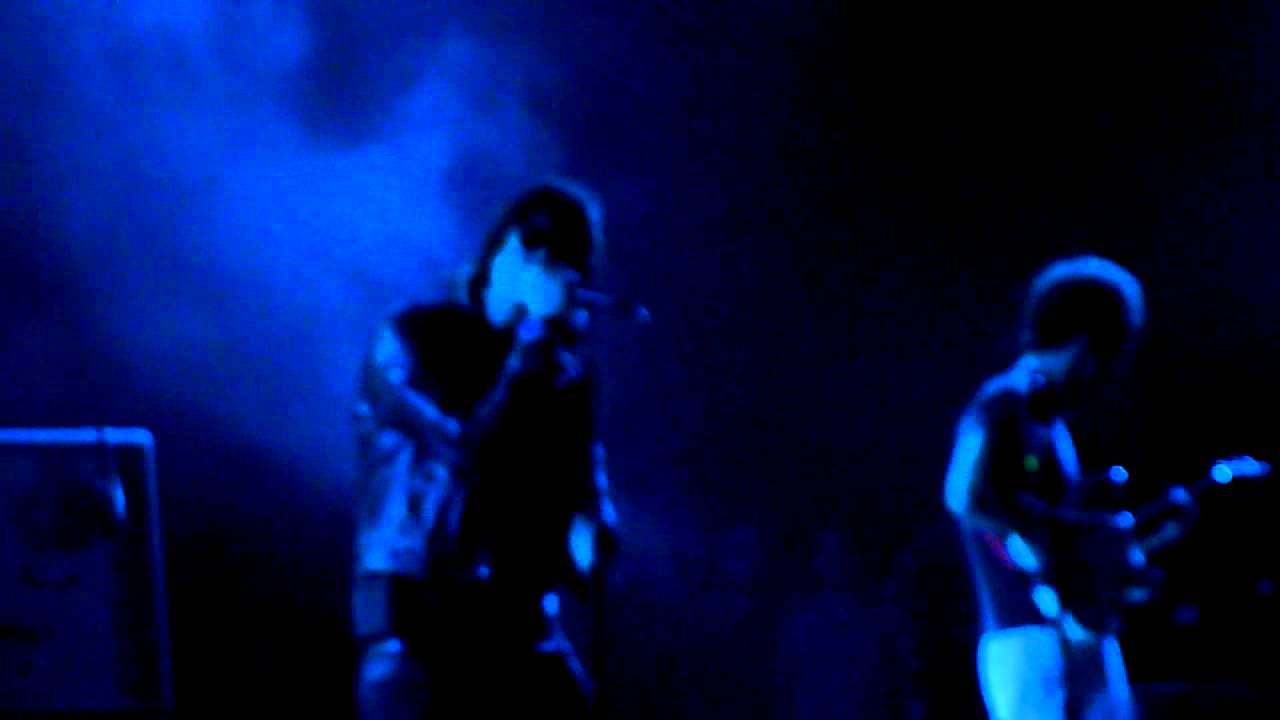 You Only The Strokes - You Only Live Once - 9/3/2011 - Pearl Jam 20 - YouTube
