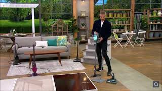 Alberti Popaj demos a sucky Shark vacuum on QVC