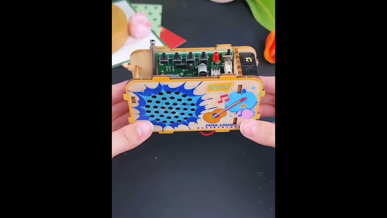 DIY 3D Puzzle Wooden FM Radio Kit for Kids Toys Gift 