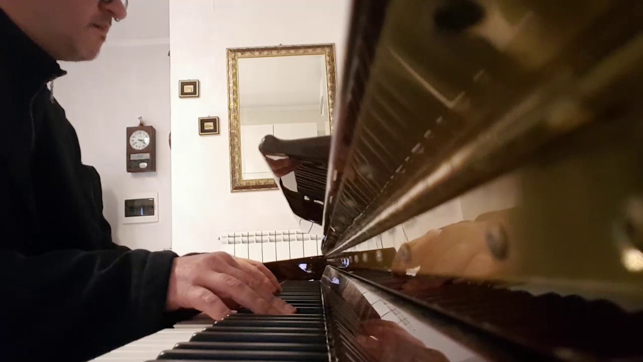 Amore mio aiutami di Piero Piccioni - Pianoforte: Mauro Corsaro