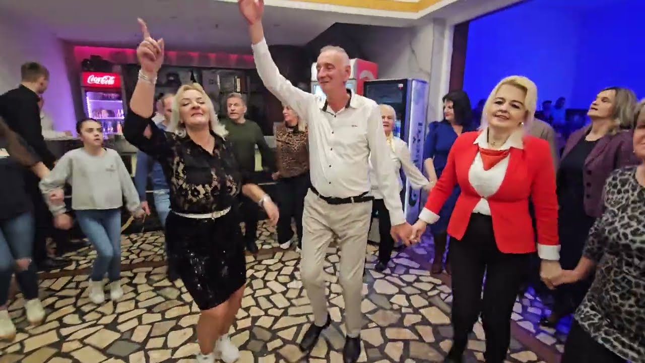 🔶️KOLO ZA FAZILU I DAJDŽU🔶️BARI BEND🔶️DOBRO RASPOLOZENJE🔶️RESTORAN GRADSKA KONJIC🔶️