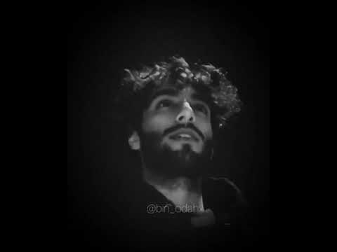 اما انا فلست نصفا لانتظر احدا ليكملني انا مكتف بذاتي وان اتى شخص