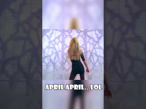 MEIN PUDDING SONG IST DA?! | Minecraft #SHORTS