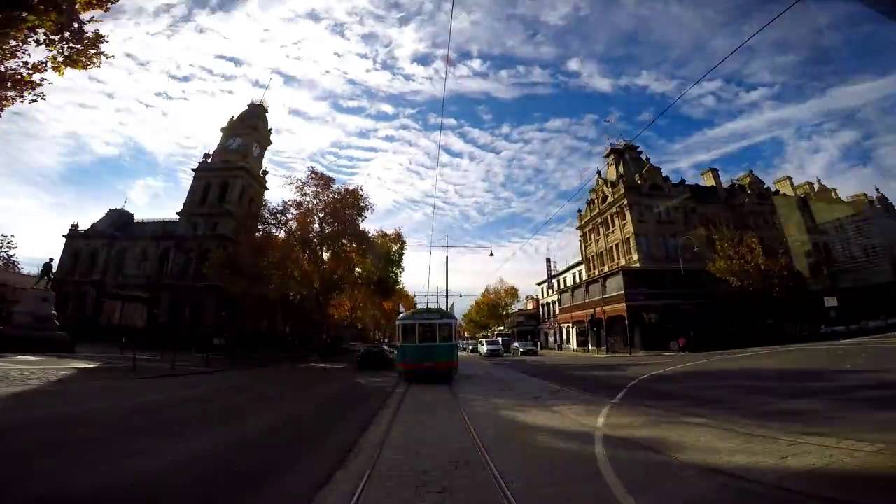 Bendigo's Vintage Talking Tram Tour