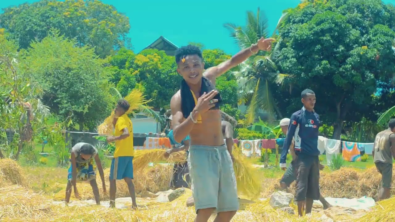 LC BARBO JALENGO-Barbo tsy matiny jialy Nouveautés clip gasy 2k24