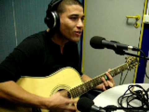 # 462 avec Kim Cao acoustique # 4 Britney 084