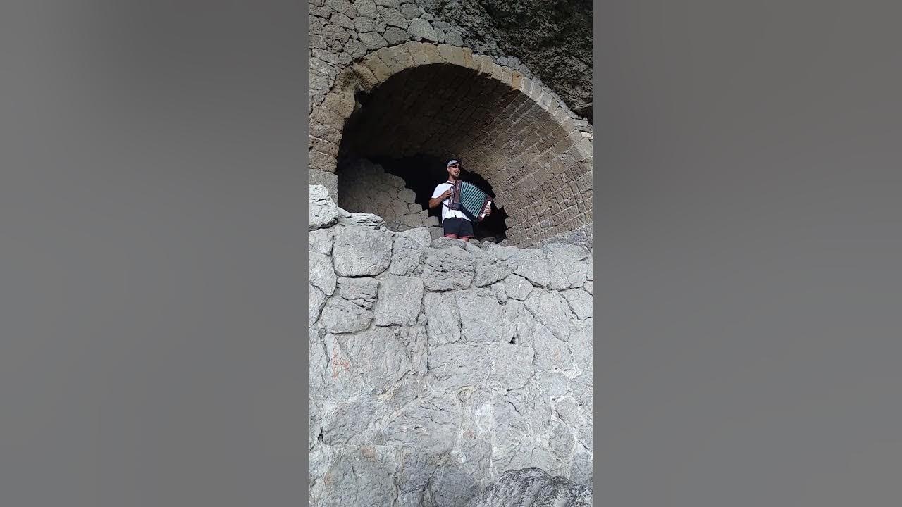 Расположение пещеры грот де Кюссак