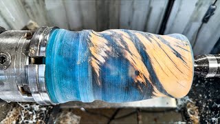 Woodturning - No one uses this wood and it’s crazy!