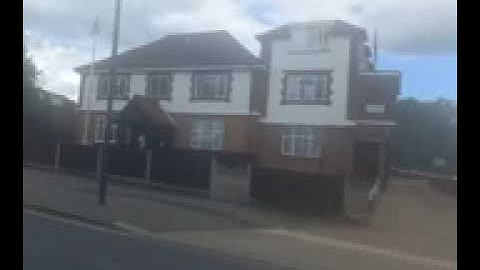 Me Getting on the H18 bus In Harrow Weald 29/7/2023