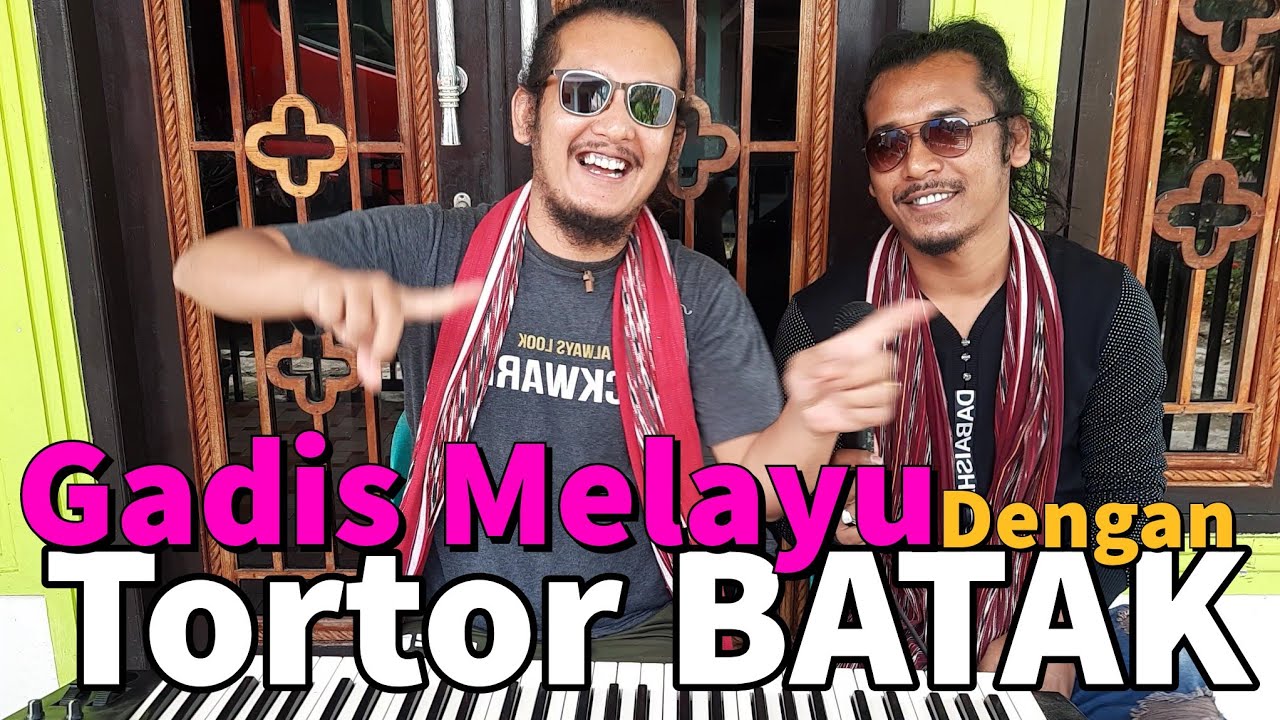 LAGU YG SANGAT TERKENAL DI BATAK / GADIS MELAYU DENGAN TORTOR BATAK SIBORU TOBA DENGAN GOYANG DELI