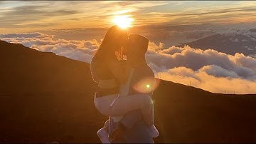 Kuna + Tori - dancing zouk on Haleakala ￼