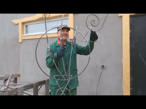 Оригинальная ковка на входную дверь, своими руками