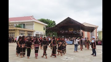 Ngân Nga Tiếng Chiêng Và Điệu Nhảy Xoang Arap Của Học Sinh Trường PTDTNT Sơn Hòa