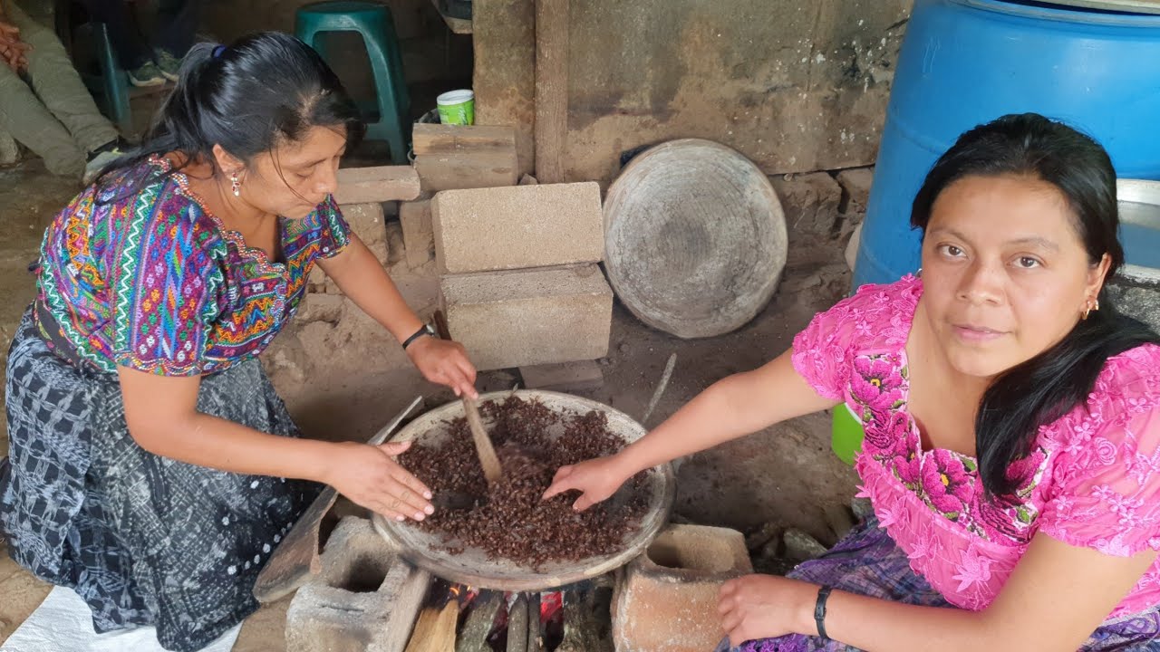 🐜 Conozca Cómo se Cocina Los Zompopos o Chicatanas / Así Lo Hacemos En San Martín Jilotepeque