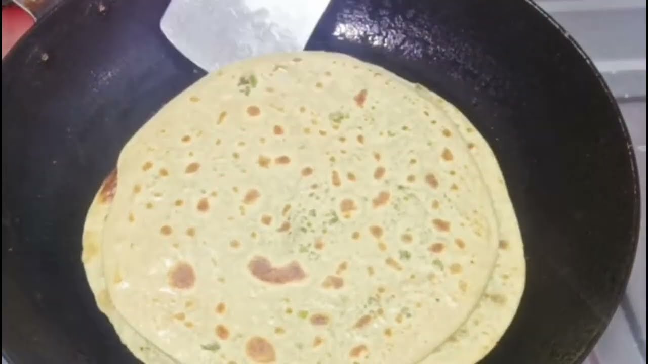 শীতের স্পেশাল মটরশুঁটির পরোটা । Soft & Tasty Motorshutir Porota Recipe in Bengali 