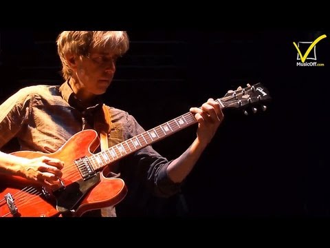 Video: Eric Johnson: herecká kariéra