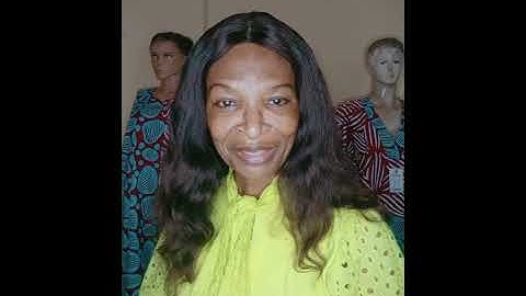 An introduction video, on fashion tutorials.