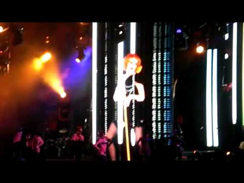 Kylie Minogue Hollywood Bowl 10/4/09 - Burning Up/...