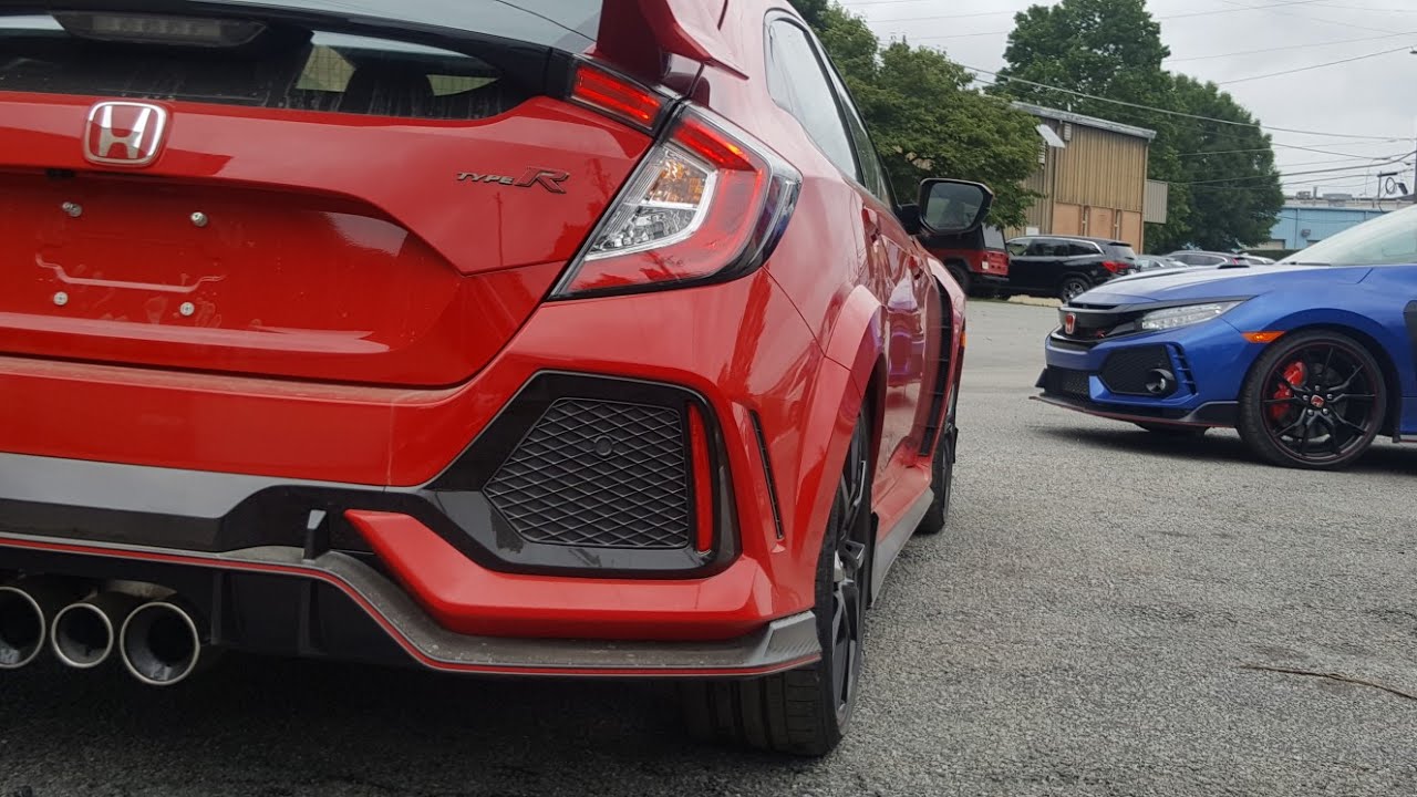 2017 Civic Type R! Blue or Red?! Walk around - YouTube