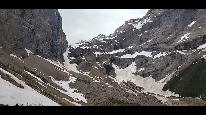 Alberta Canada Emerald Lake Basin. Super Easy hike.