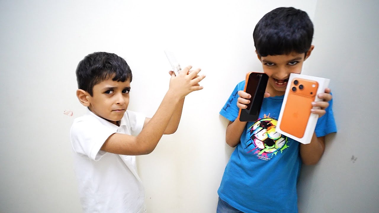 عبودي اخذ جوال يويو ايفون 17 !شوفوا ايش صار