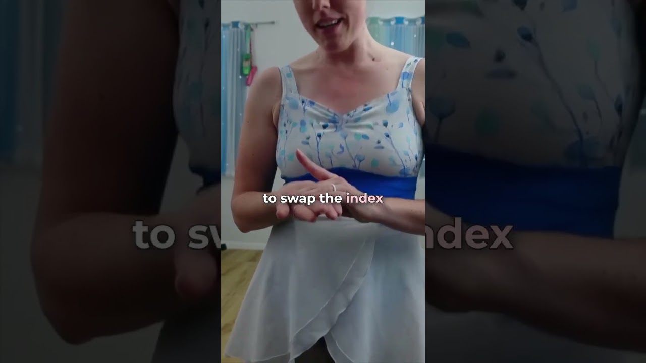 👋 Помашите на прощание своими «когтистыми руками» или затекшими пальцами!