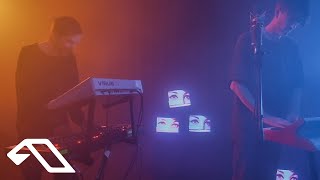 Cubicolor - The Outsider (Official 4k Music Video) ( @cubicolormusic2811 )