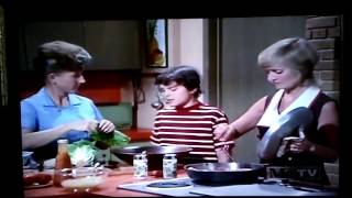 The Brady Bunch Pork Chops And Apple Sauce Youtube