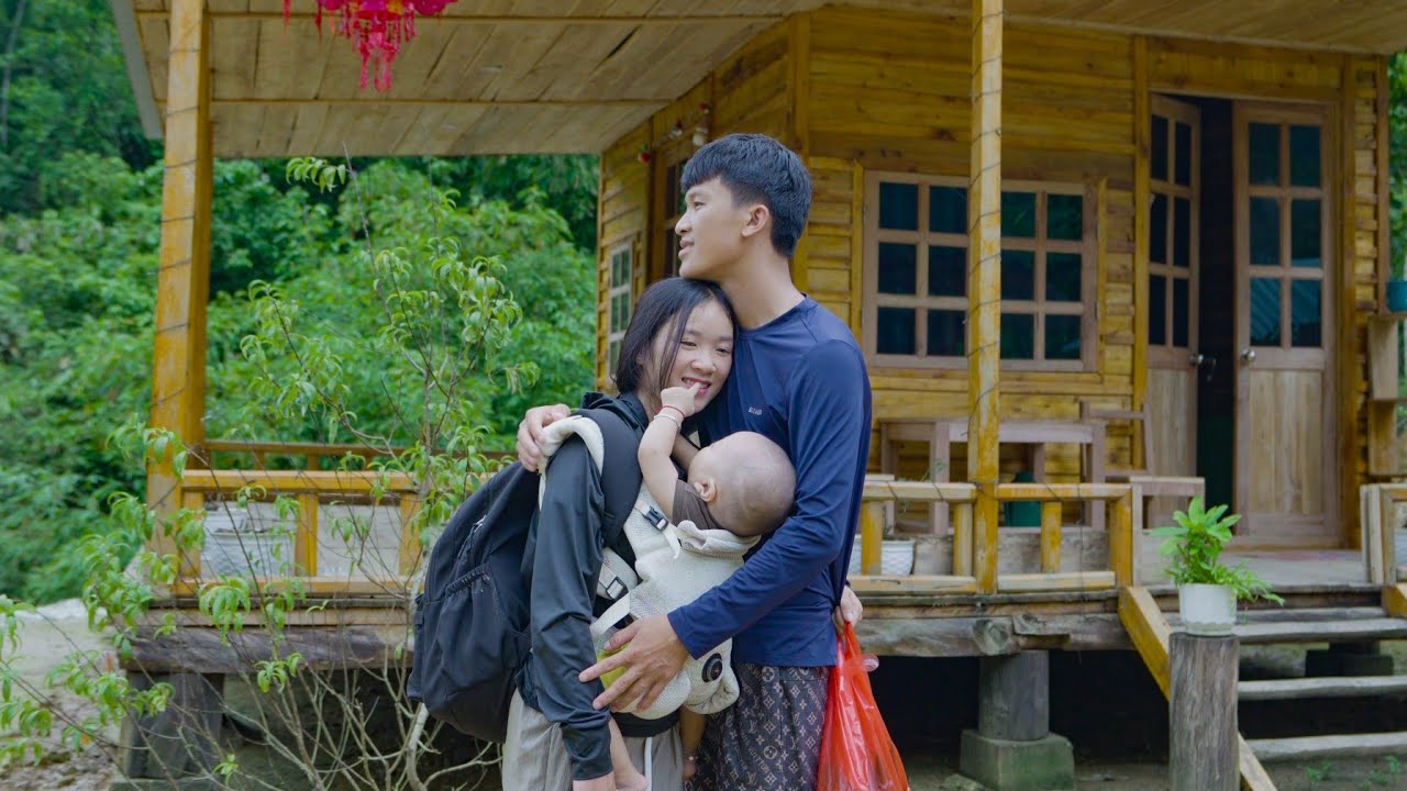 “Ly Thi Binh’s Family Reunion – Joy After So Many Days Apart ❤️”