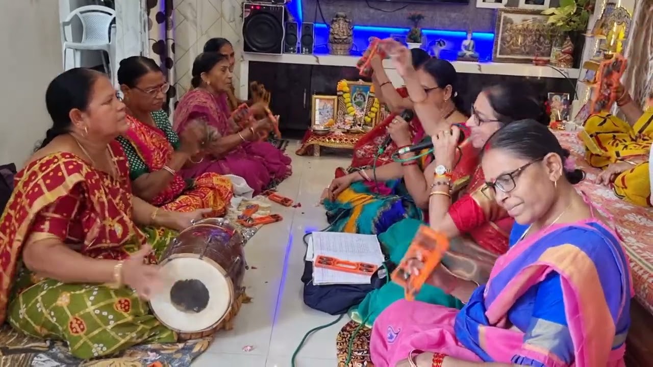 લખેલું છે 🌺મારા રદય કમળમાં રહેજો ભોળા નાથ🌺6352384137