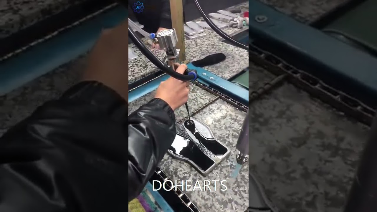 Soft rubber PVC plastisol shoe sole making machine