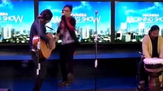 Isa Raja feat compromised EGO on Indonesia Morning Show On Net TV I want Me out