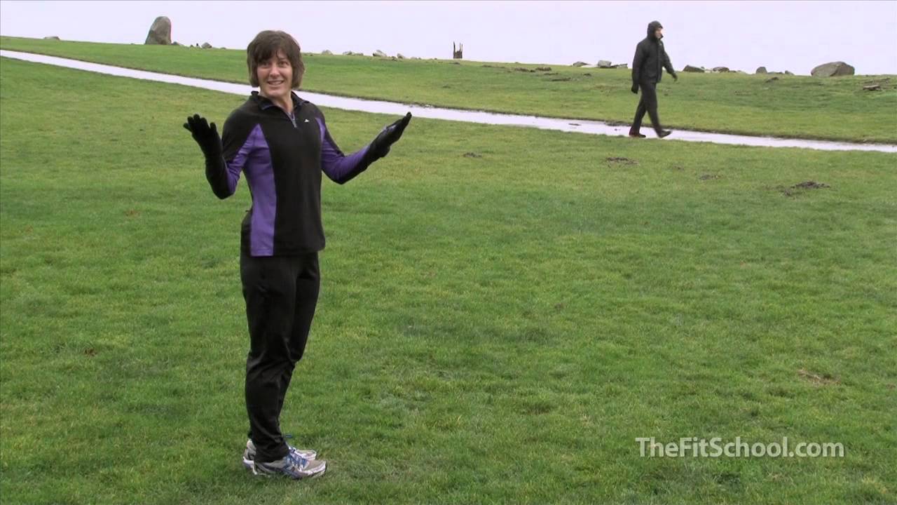 walking pez Running Drills: Butt Kicks