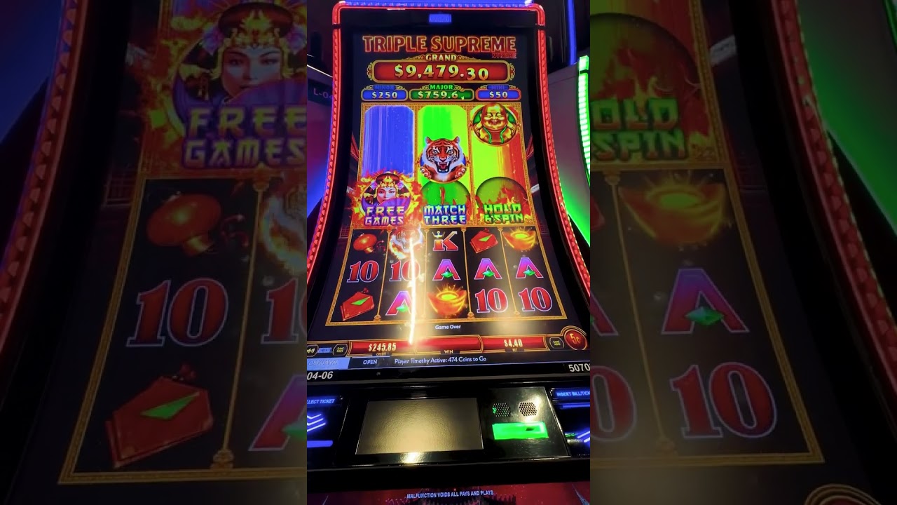 Triple Supreme Grand gave me a bunch of bonuses in a short session!