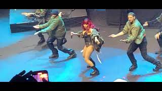 Keyshia Cole ft. Lil Wayne - Enough Of No Love (Live)