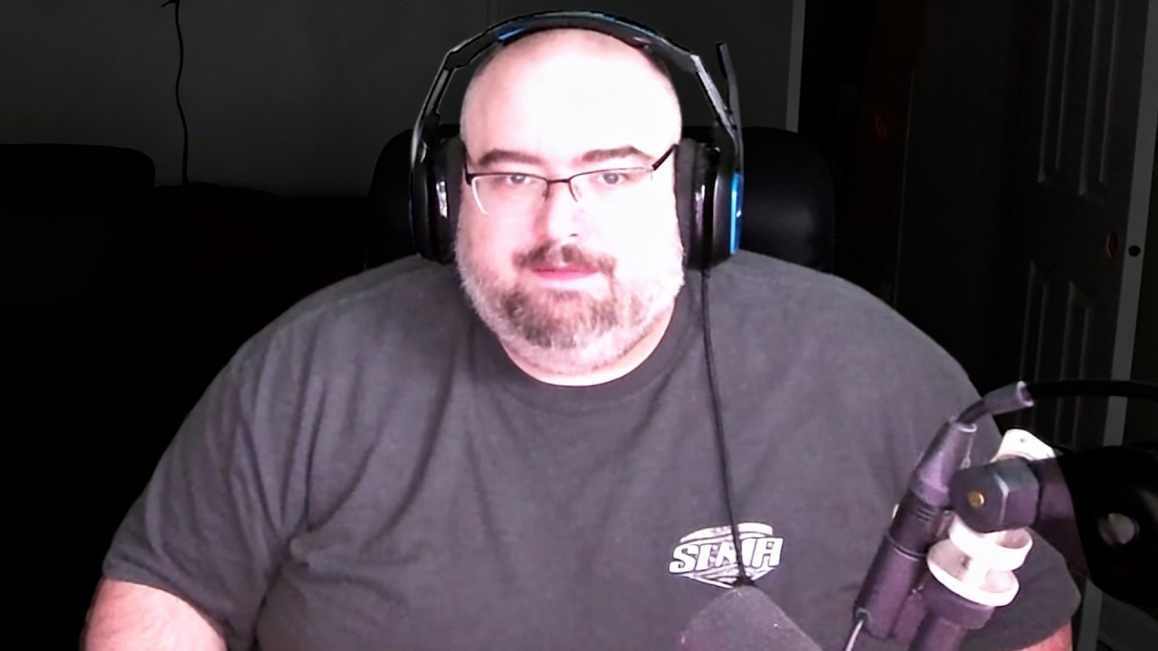 Richard Crawls Back To Lolcow Live Amidst Money Crisis