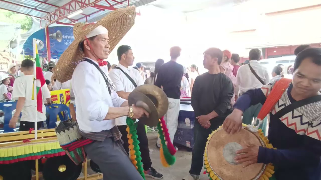 #วันนี้วันศิลป์ใหญ่สนุกมากๆด้วย  လိူၼ်သီႇမူၼ်းမိူင်းထႆးၶႃႈ