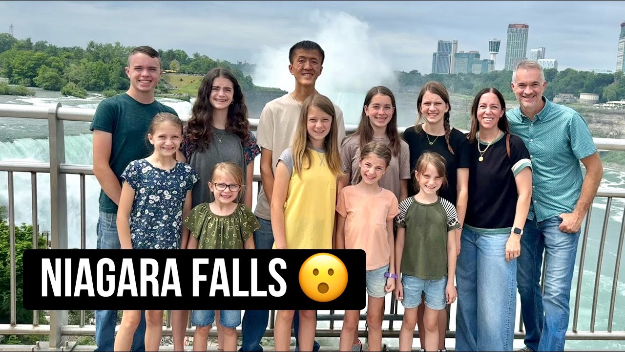 Big Family Visits Niagara Falls! 💦