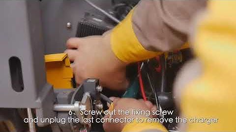 Apollolift Tutorial - Full electric stacker- 1  Replace the charger of RE series trucks