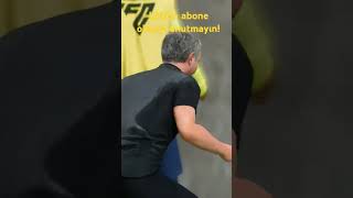 Dzekonun Konyaspora Attığı Den Sonra Morinho Yedek Kulübesi Ile Büyük Sevinç Yaşıyor.