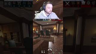Clean Clutch 1v4 for the dub!! Don’t get SN4PP’d!! #r6 #rainbow6siege #clutch #gamingvideos #gaming